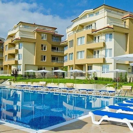 Аппартамент Pines Beach Resort Bjala Kültér fotó