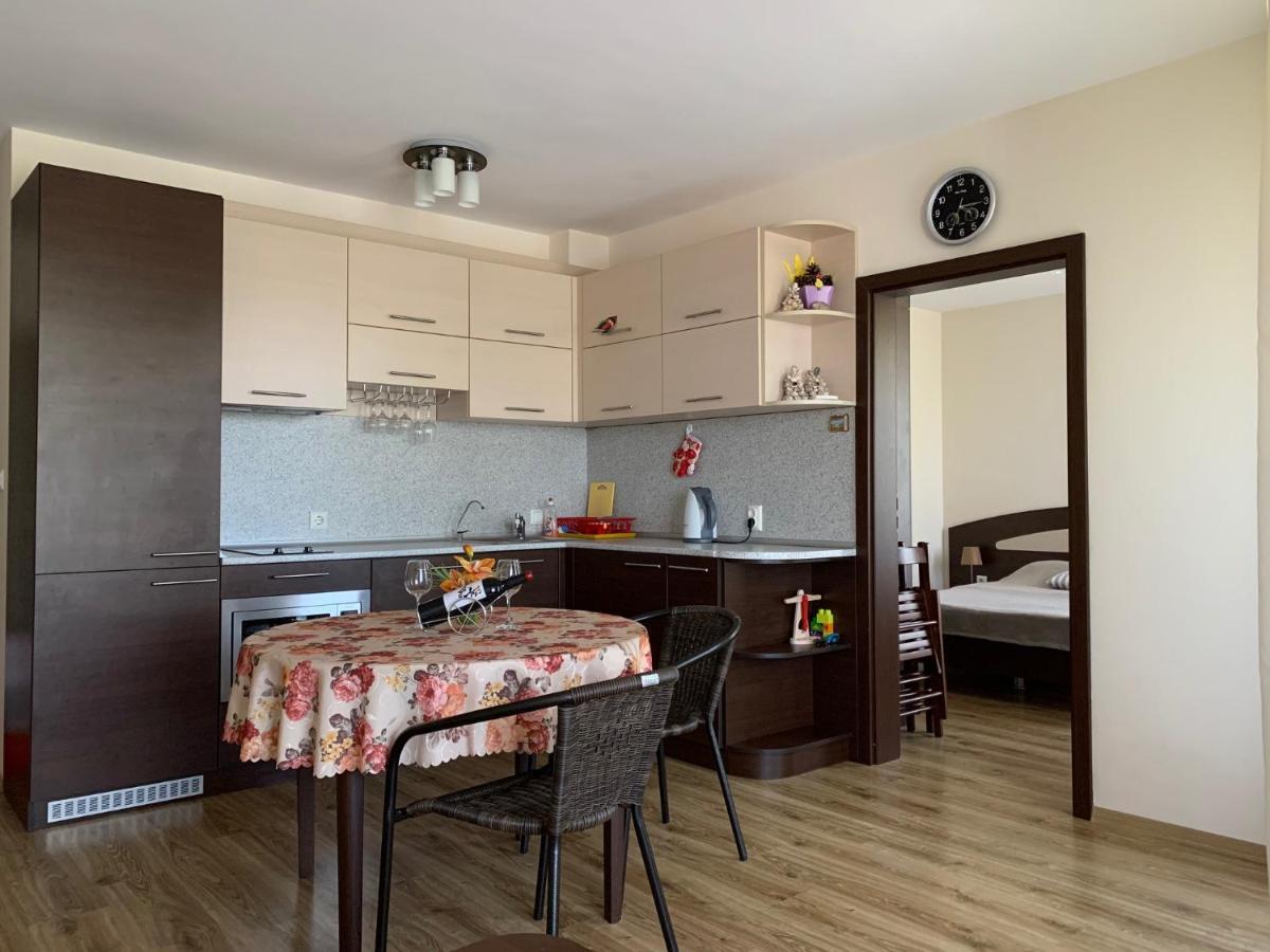 Аппартамент Pines Beach Resort Bjala Kültér fotó